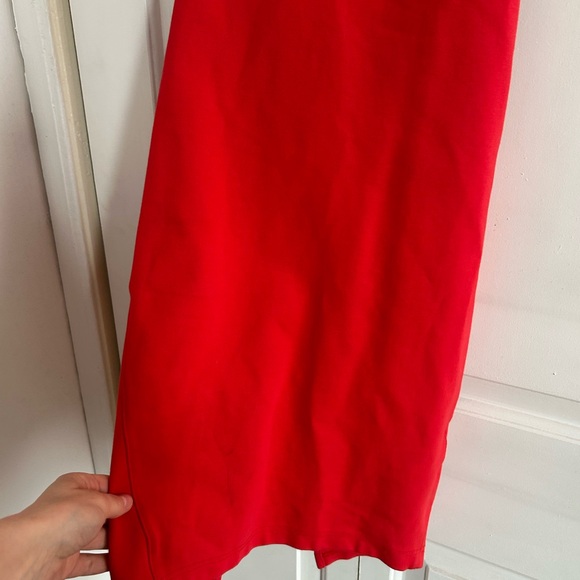 Guess V Neck Red Sleeveless Dress - Picture 6 of 6